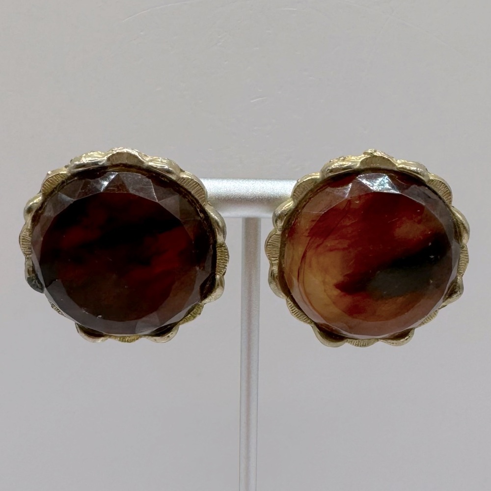 VINTAGE Gold-Tone Scalloped Tortoiseshell Earrings